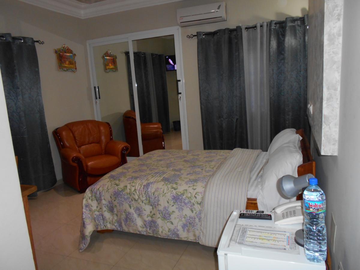 Agla Hotel Lomé Exteriér fotografie
